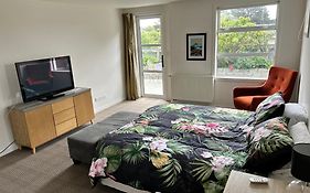 Cbay 2 Bedroom Suite
